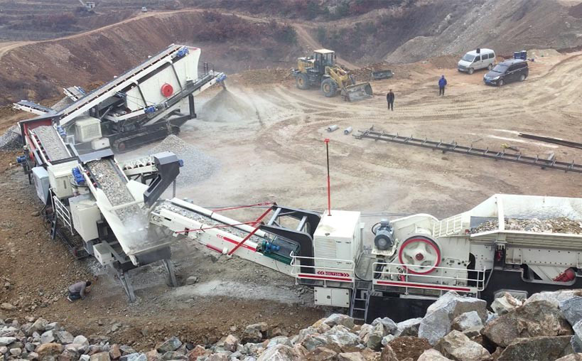 ɽ����̨400t/h��ʯ�Ĵ��ƶ�����վ������