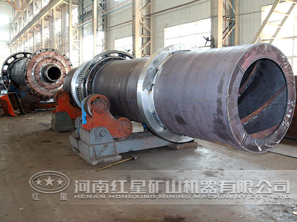 �ײ���ԭú��ɻ��ڲ��ṹ