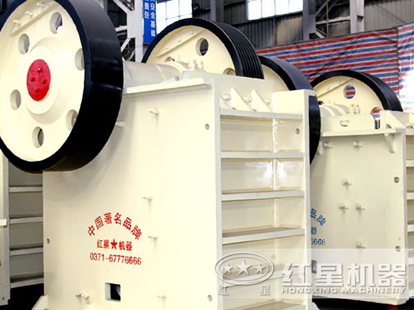 �ʽ�����