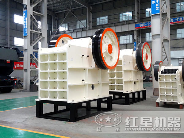 �ʽ�����