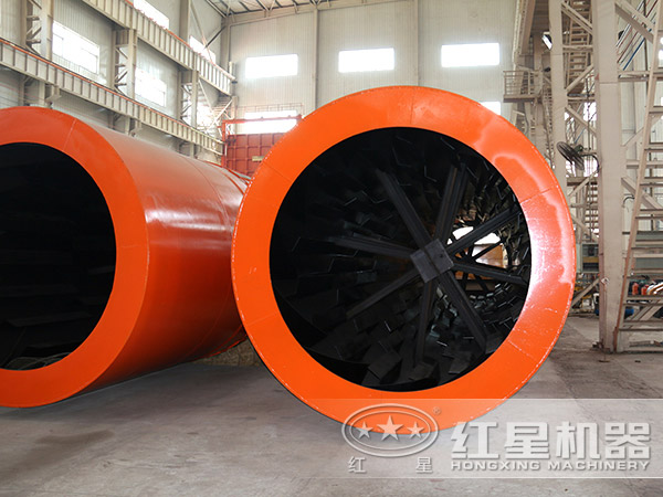 �ײ���ʯ�ͽ���ɻ�