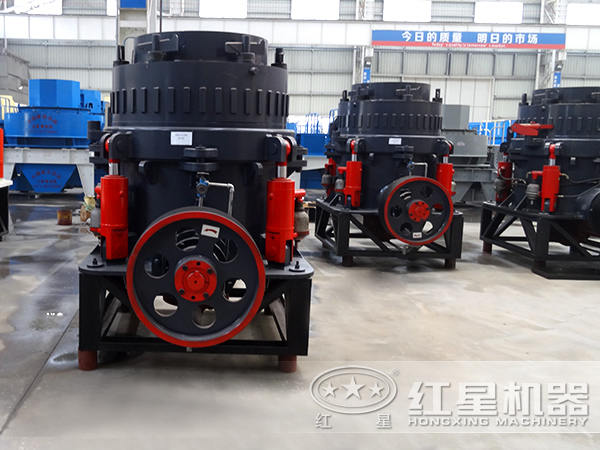 С��Բ׶��ʯ��