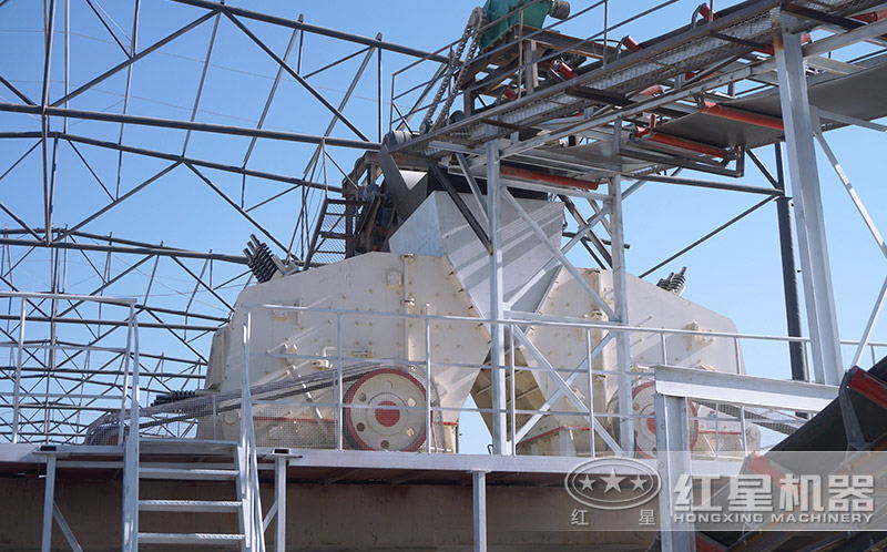 石场破碎机-反击破碎机 石场破碎机-反击破碎机