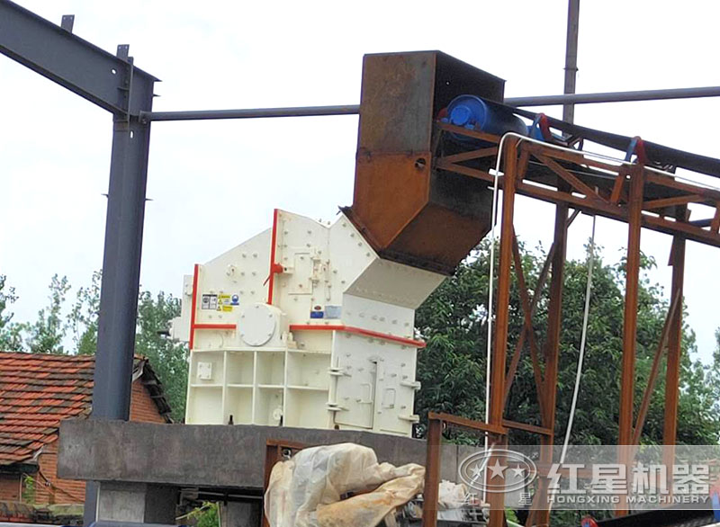 反击破用于生产线中二段破碎 反击破用于生产线中二段破碎