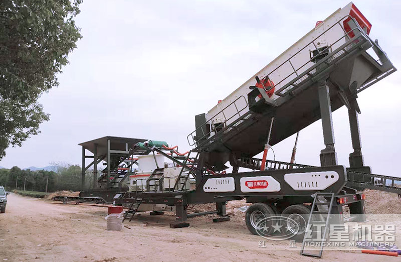 小型移动打沙制砂一体机-轮胎配置 小型移动打沙制砂一体机-轮胎配置