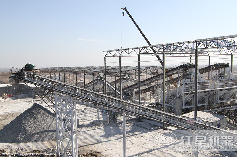 混凝土再生料破碎现场 混凝土再生料破碎现场