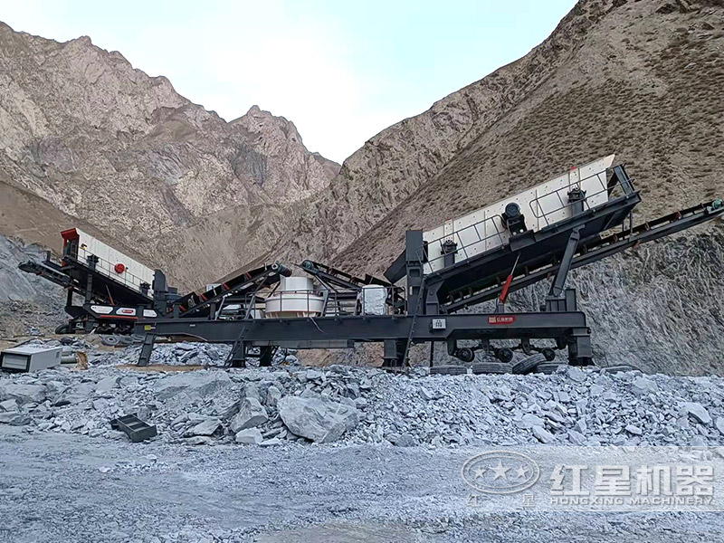 移动柴油小型制砂机是由移动破+制砂机组成 移动柴油小型制砂机是由移动破+制砂机组成