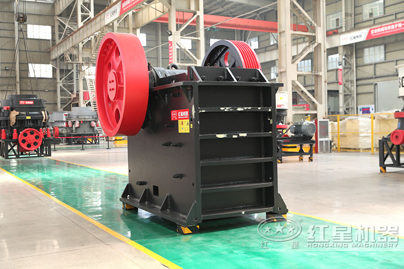 颚式破碎机制砂生产线初级破碎 颚式破碎机制砂生产线初级破碎