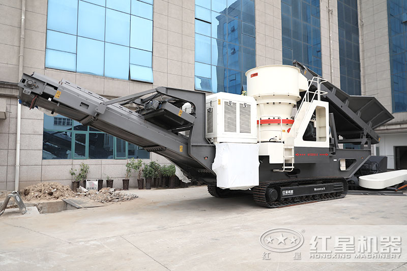 履带圆锥破碎机,遥控完成移动 履带圆锥破碎机,遥控完成移动