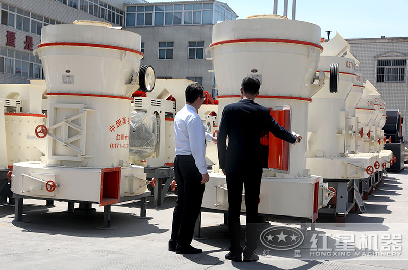 磨粉机厂家-易彩堂机器,客户实地考察 磨粉机厂家-易彩堂机器,客户实地考察