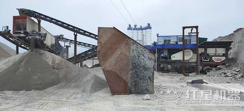 移动小型碎石机械设备生产线配置 移动小型碎石机械设备生产线配置