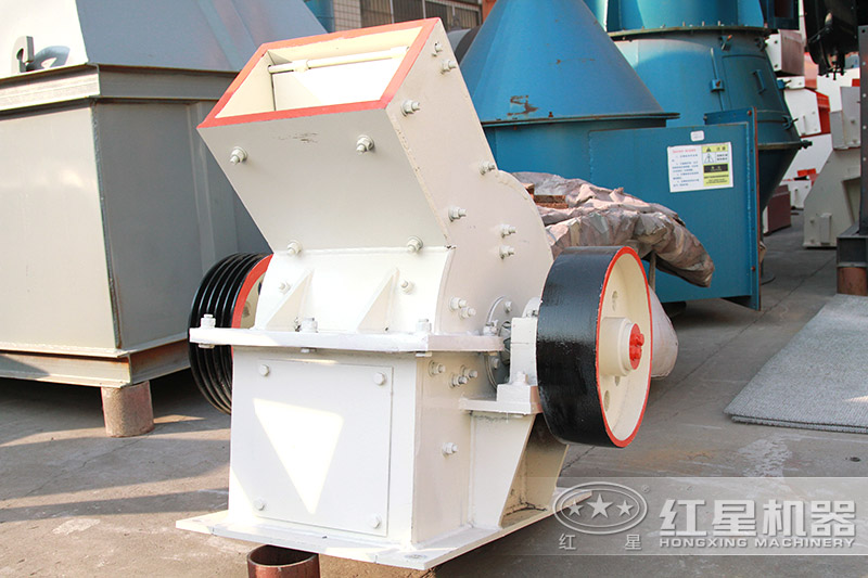 锤式破碎机对石头一次破碎成型 锤式破碎机对石头一次破碎成型