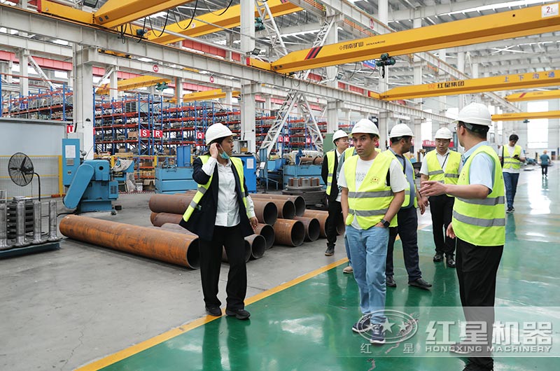 客户来厂考察设备 客户来厂考察设备