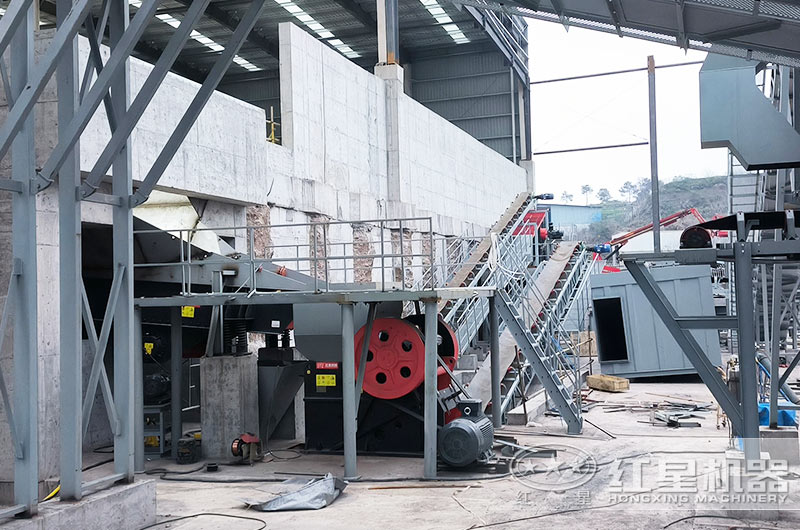 900x1200鄂破工作现场图片 900x1200鄂破工作现场图片