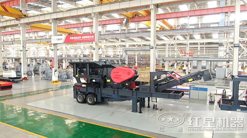 轮胎移动矿石粉碎机 轮胎移动矿石粉碎机