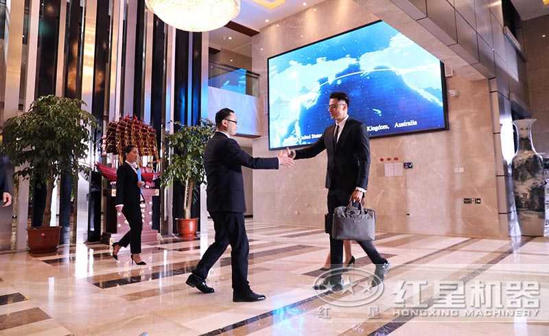 �ײ����Ǹ��õ�ѡ��