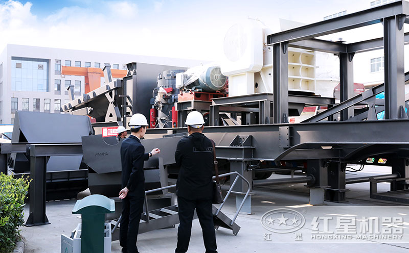 �ƶ�ʽ����վ�ͻ��ι�