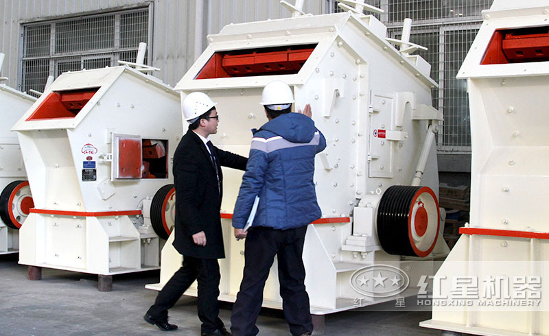 �ͻ�����ʵ�ؿ���