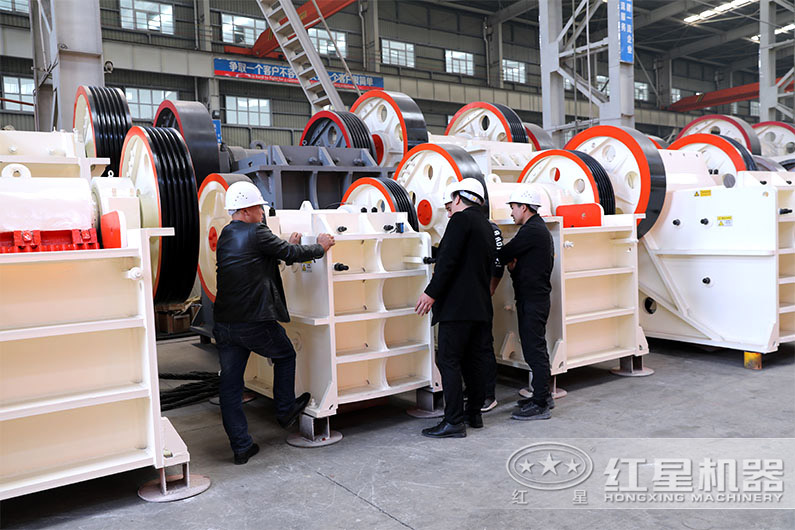 �ͻ�����ʵ�ؿ���