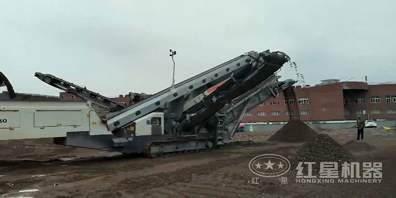 �����Ĵ��ƶ���ɳ������ͬʱ����2�ֹ���Ʒ