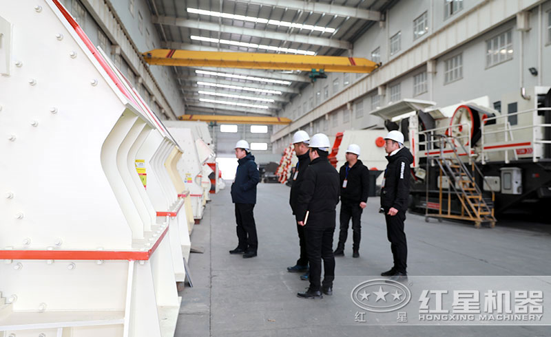 ���ײ��ÿ����豸�Ĵ��Ǹ�����Ҫ����ɰʯ��