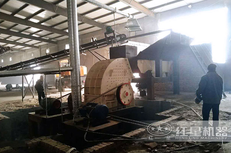 �̶�ϵ�д�ʽ�������������ʯ�ϼӹ���ҵ�ֳ�