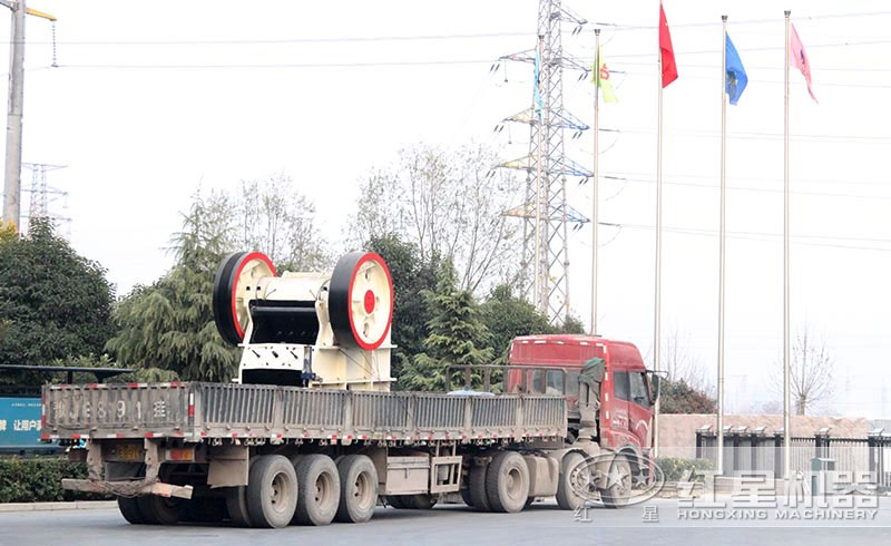 ����·�ϵ������ʯ��