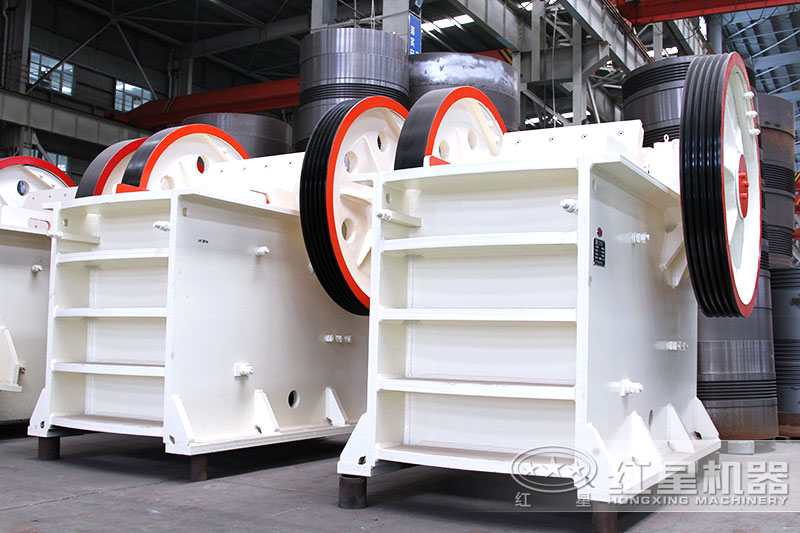 �ʽ�����