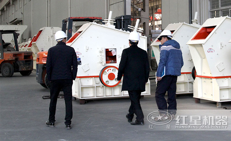 �ײ����û�����ι��ֳ�