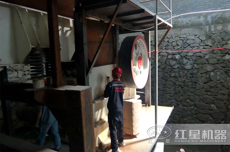 �ʽ������ֳ�